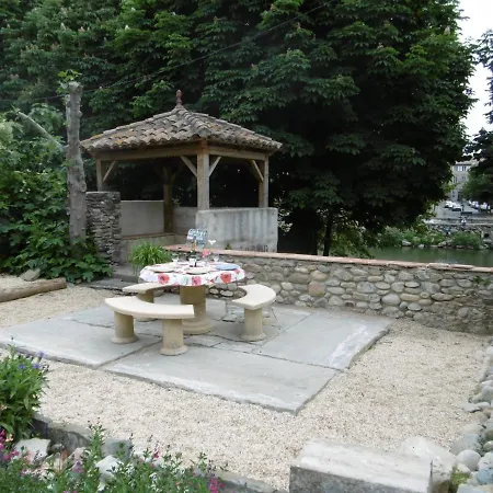 Riverside Gardens Villa *